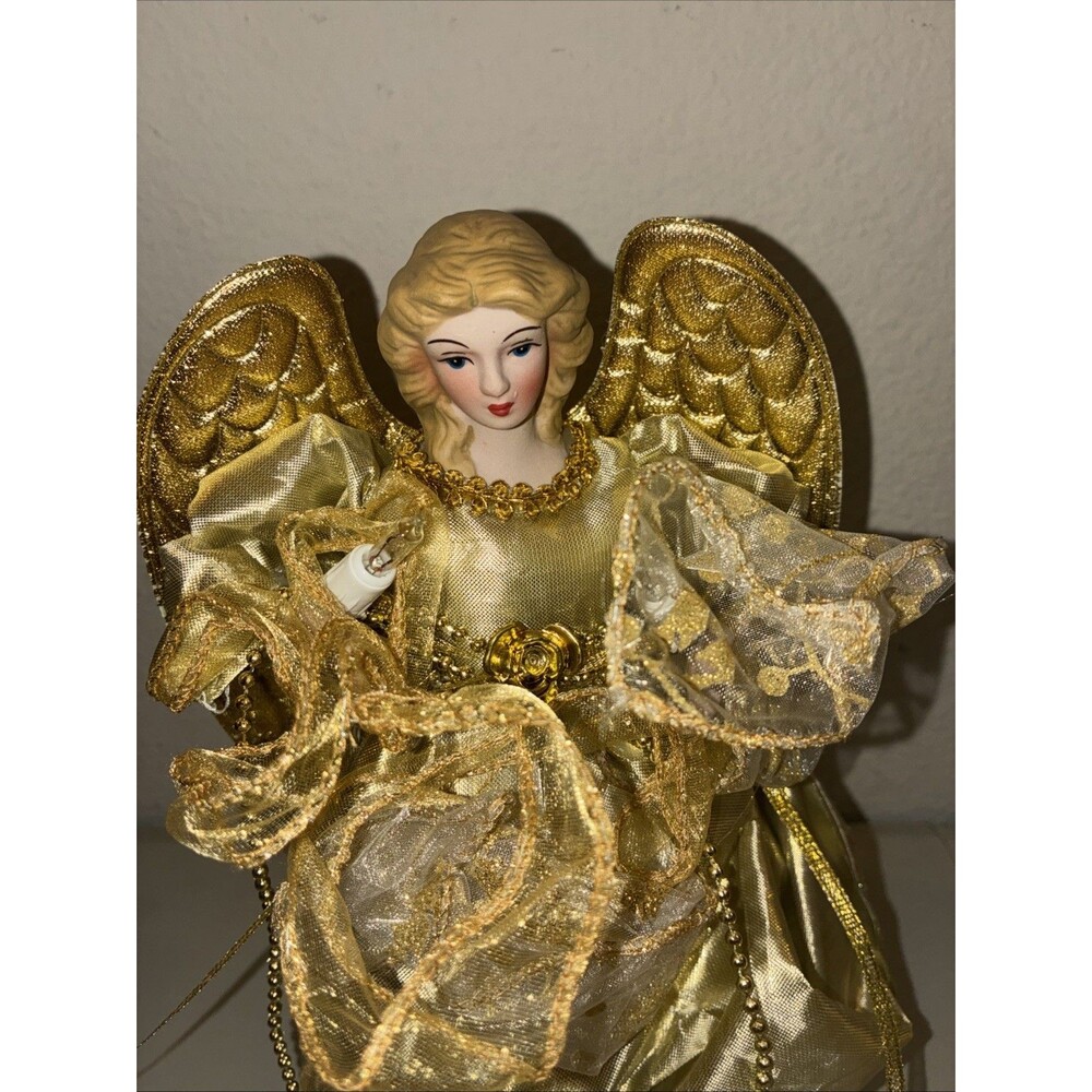 Angel Tree Topper - Picture 2 of 8
